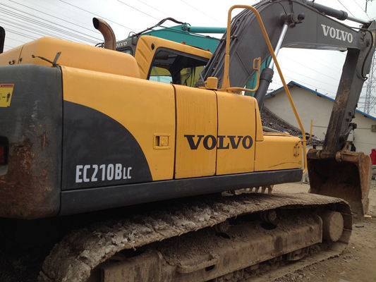 70% Khả năng tốt nghiệp Máy xúc Volvo EC210BLC 2014 năm 2014 nhà cung cấp