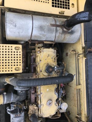 5.5km / H Tốc độ 0.8m3 Máy xúc mini 330C Old Cat nhà cung cấp