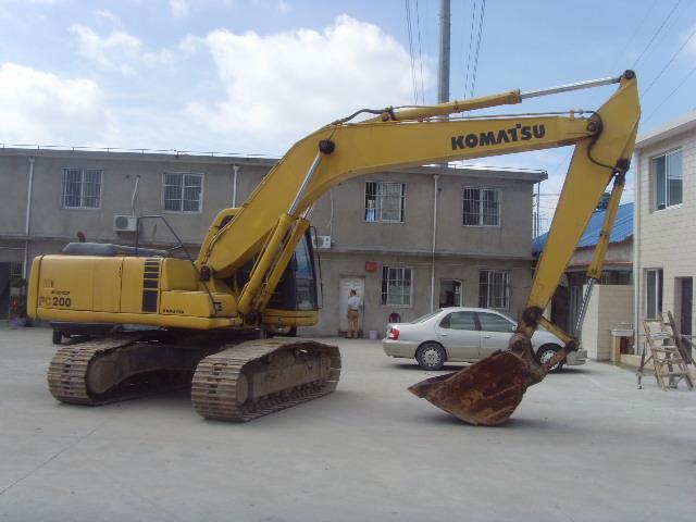 Thùng 20 tấn 0.8cbm PC200-6 Tầm xa Máy xúc Komatsu được sử dụng 1